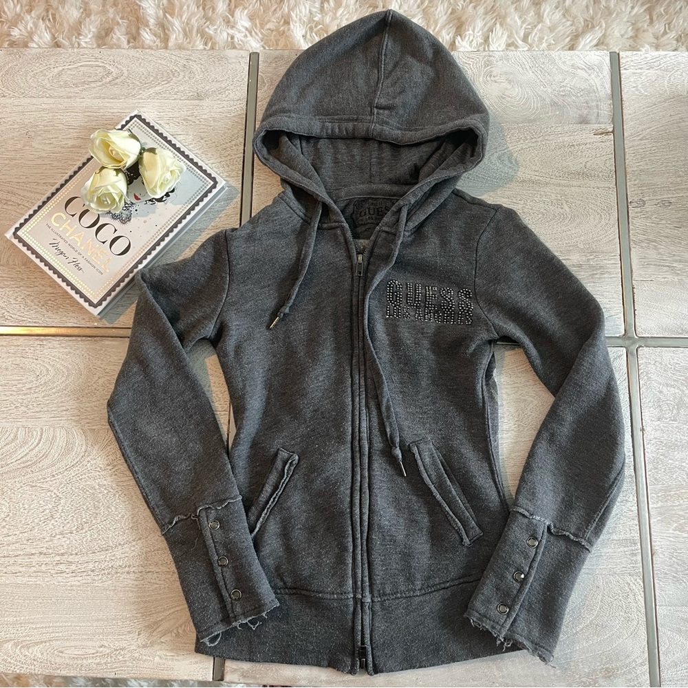 COPY - Vintage guess sweater